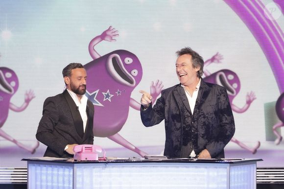 Exclusif - Cyril Hanouna, Jean-Luc Reichmann, sur le plateau de l’émission « TPMP » La dernière sur C8,  présentée par C.Hanouna et diffusée en direct sur C8, Paris, France, le 27 fevrier 2025. © Jack Tribeca / Bestimage