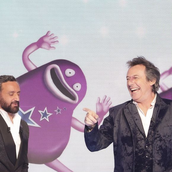 Exclusif - Cyril Hanouna, Jean-Luc Reichmann, sur le plateau de l’émission « TPMP » La dernière sur C8,  présentée par C.Hanouna et diffusée en direct sur C8, Paris, France, le 27 fevrier 2025. © Jack Tribeca / Bestimage