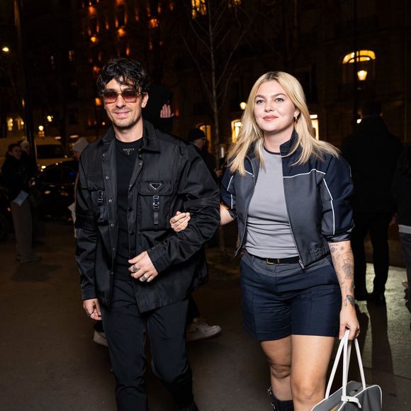 Sur NRJ dans l'émission de Camille Combal, Louane s'est retrouvée sans Florian à l'hôpital lors de la naissance

Louane Emera et son fiancé Florian Rossi à l'after party de la maison Miu Miu au club Gigi à Paris pendant la fashion week (PFW) le 11 mars 2025.

© Perusseau / Da Silva / Bestimage