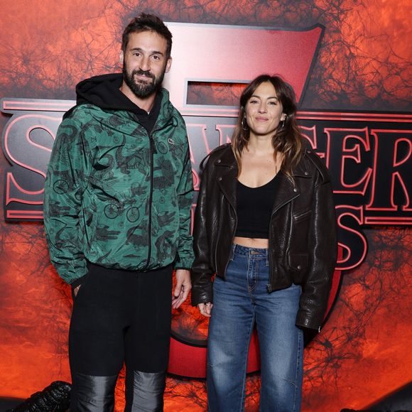 Guillaume Labbé et sa soeur Constance Labbé - Avant-première de la série "Stranger Things'" Saison 5 au Grand Rex à Paris le 18 novembre 2025. © Denis Guignebourg/Bestimage