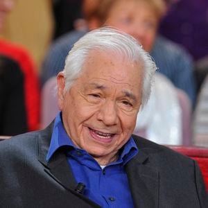 Michel Galabru - Enregistrement de l'émission "Vivement Dimanche" - Emission speciale autour des animaux - a Paris diffusée le 23/12/2012 @AGENCE / BESTIMAGE