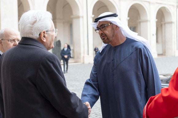 Le 24 février 2025, Rome, Italie : Le Président de la République, Sergio Mattarella, rencontre le Président des Émirats arabes unis, Sheikh Mohamed bin Zayed Al Nahyan, au Quirinal, le 24 février 2025.   NPK ANSA / Ufficio stampa Quirinale .///.Le président italien, Sergio Mattarella, rencontre le président des Émirats arabes unis, Sheikh Mohamed bin Zayed Al Nahyan, au Palais du Quirinal, Rome, Italie, 24 février 2025.   NPK ANSA / Quirinal Press Office handout (Credit Image : © ANSA via ZUMA Press)
