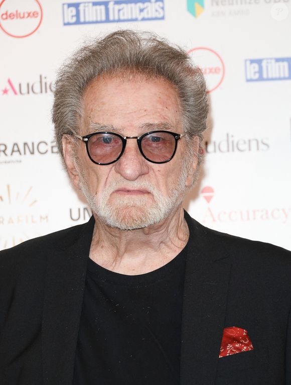 Eddy Mitchell interrompt momentanément la promotion de son nouvel album pour de légères raisons de santé.  © Coadic Guirec/Bestimage