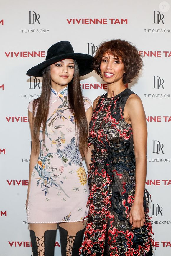 La fille aînée de Sonia Rolland vient de célébrer son 18e anniversaire

Exclusif - Sonia Rolland et sa fille Tess Rolland-Rocancourt - Photocall du défilé Vivienne Tam mode femme automne / hiver 2024-2025 lors de la Fashion Week de Paris (PFW), au palais de Tokyo, à Paris, France, le 2 mars 2024. © Christophe Clovis/Bestimage