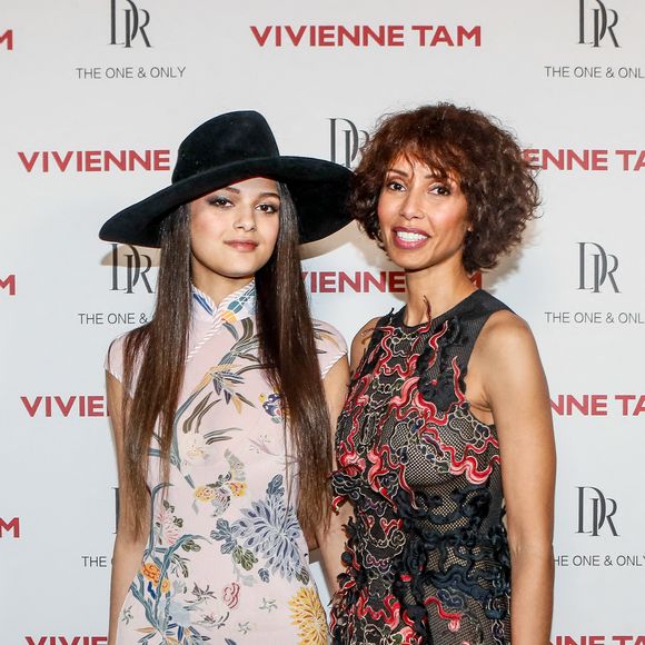 La fille aînée de Sonia Rolland vient de célébrer son 18e anniversaire

Exclusif - Sonia Rolland et sa fille Tess Rolland-Rocancourt - Photocall du défilé Vivienne Tam mode femme automne / hiver 2024-2025 lors de la Fashion Week de Paris (PFW), au palais de Tokyo, à Paris, France, le 2 mars 2024. © Christophe Clovis/Bestimage