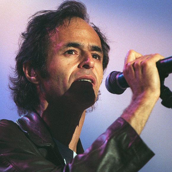 Auteur-compositeur de la chanson "On sera là" pour le Bleuet de France, Jean-Jacques Goldman a posé un acte symbolique fort.

Jean-Jacques Goldman lors de la soirée Solidays çà l'hyppodrome de Longchamp Paris © Lionel Hahn/ABACA