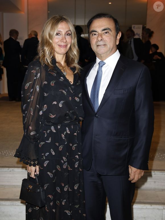Malgré ces pertes, Ghosn affirme pouvoir vivre "de manière confortable" grâce à quelques ressources au Liban. 

Carlos Ghosn et sa femme Carole - Gala Scopus 2018 au Pavillon Gabriel à Paris le 15 octobre 2018. © Marc Ausset-Lacroix/Bestimage