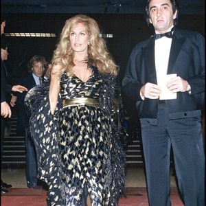 Archives - Dalida avec un ami lors du spectacle de Liza Minnelli