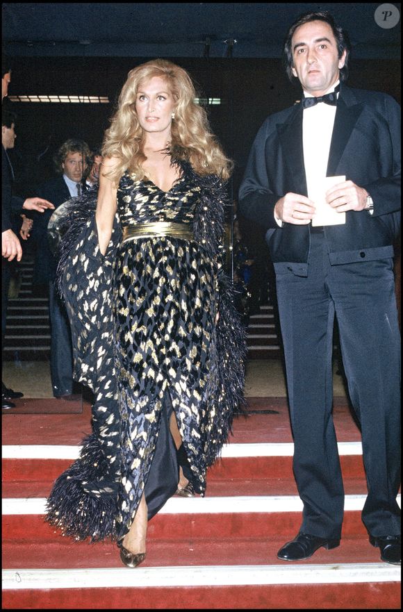 Archives - Dalida avec un ami lors du spectacle de Liza Minnelli