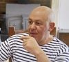 "Je l'ai vu il y a quelques jours, il est tout seul. Sa copine Anne est partie", a confié l'éleveur.
Renaud rencontre l'entourage d'Anne dans "L'amour est dans le pré", M6