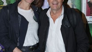Antoine de Maximy en couple avec Magali, de 20 ans sa cadette,  : "On est ensemble depuis quatre ans..."