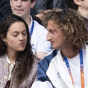 Joalukas Noah et sa soeur Jenaye Noah dans les tribunes lors des Internationaux de France de Tennis de Roland Garros 2025. Paris, le 26 mai 2025. © Jacovides-Moreau/Bestimage