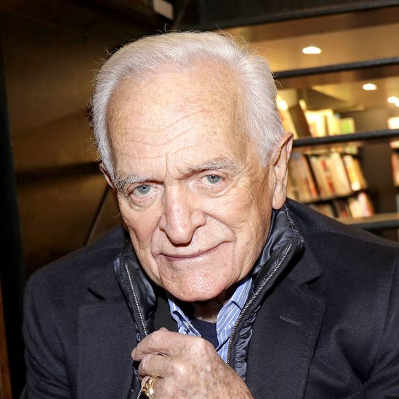 Philippe Labro était à la tête d'une grande et belle famille.

Portrait de Philippe Labro.
© Cédric Perrin / Bestimage