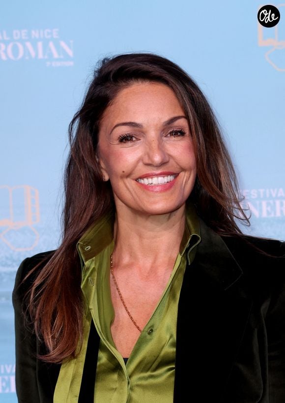 Un nouvel hommage sobre rendu à sa mère, 5 mois après sa tragique disparition, laissant alors comprendre que Nadia Farès continue de vivre d'une certaine manière à travers ses filles.

Nadia Farès - Tapis rouge de la soirée d'ouverture de la 7ème édition du festival Cineroman à Nice le 29 septembre 2025. © Dominique Jacovides - Bruno Bebert / Bestimage