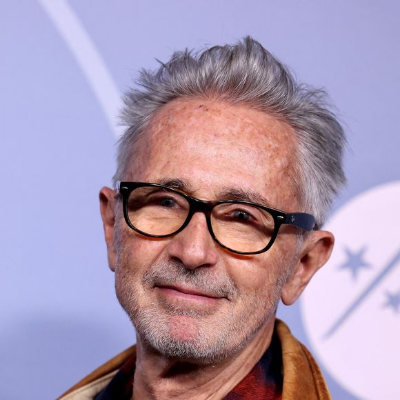 Très jaloux, il vivait mal les absences de sa compagne, qui enchaînait les tournages.

Thierry Lhermitte - Tapis rouge lors du 29ème Festival International du Film de Comédie de l'Alpe d'Huez le 22 Janvier 2026. © Dominique Jacovides/Bestimage
