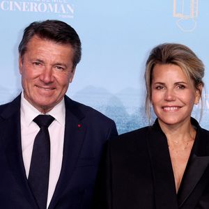 Christian Estrosi et Laura Tenoudji - Tapis rouge de la soirée de clôture de la 7ème édition du festival Cineroman à Nice le 4 octobre 2025. © Bebert-Jacovides/Bestimage