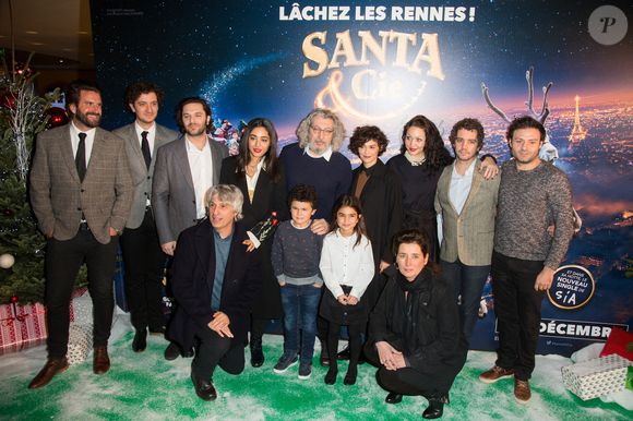 Invité, David Marsais, Pio Marmai, Golshifteh Farahani, Alain Chabat, Audrey Tautou, Louise Chabat, Bruno Sanches, Johann Dionnet, Alain Goldman, Simon Aouizerate, Tara Lugassy, invité arrivant à 'Santa & Cie' Paris film premiere at Pathe Beaugrenelle, December 03, 2017, Paris, France. Photo by Nasser Berzane/ABACAPRESS.COM
