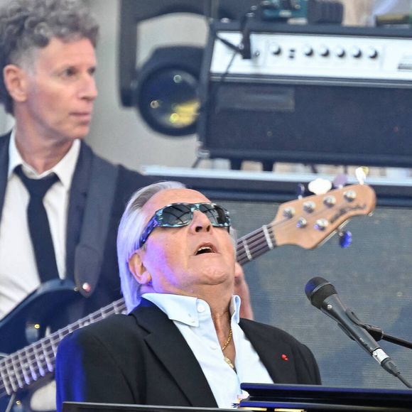 Gilbert Montagne lors de la fête de la musique dans la cour du palais présidentiel de l'Elysée à Paris, France, le 21 juin 2024. Photo by Jacques Witt/Pool/ABACAPRESS.COM