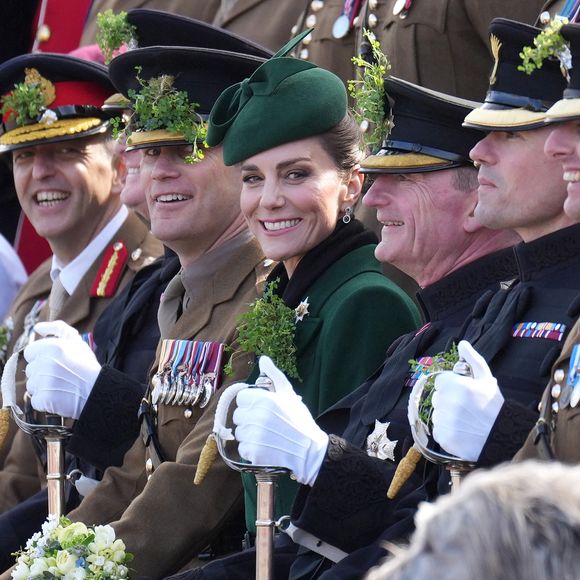 Kate Middleton assiste au défilé de la Saint-Patrick des Irish Guards à la caserne de Mons, Aldershot.
Julien Burton / Bestimage