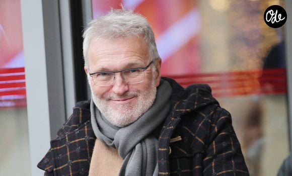Laurent Ruquier à la sortie de l'émission "Les Grosses Têtes" aux studios RTL à Neuilly-sur-Seine, France, le 21 novembre 2022.

© Jonathan Rebboah/Panoramic/Bestimage
