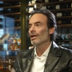 Anthony Delon réagit au 2e testament de son père Alain Delon et juge que sa sœur Anouchka "n'y est pour rien"
