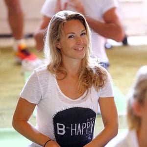 Tous font partie de la famille Jourdain-Sanko.

Aurélie Vaneck - "Mécénat Chirurgie Cardiaque" a organisé "Les Yogis du coeur", séance de yoga collective 100 % solidaire, accessible à tous afin de venir en aide aux enfants atteints de cardiopathie. 700 personnes étaient réunies à l'Orangerie du Château de Versailles le 21 septembre 2014.