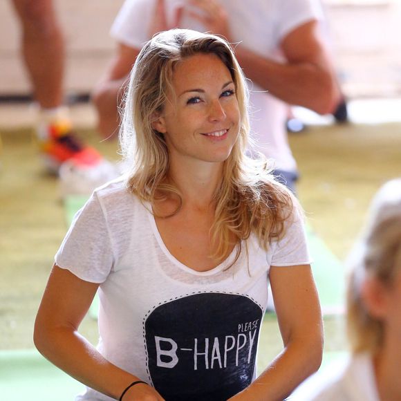 Tous font partie de la famille Jourdain-Sanko.

Aurélie Vaneck - "Mécénat Chirurgie Cardiaque" a organisé "Les Yogis du coeur", séance de yoga collective 100 % solidaire, accessible à tous afin de venir en aide aux enfants atteints de cardiopathie. 700 personnes étaient réunies à l'Orangerie du Château de Versailles le 21 septembre 2014.