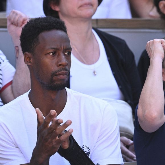 Gael Monfils assiste à la victoire de sa femme en tribunes des internationaux de France de Roland Garros à Paris le 4 juin 2023. Marié à Elina Svitolina depuis 2021, le joueur français a dit dimanche son admiration pour sa compagne et la mère de leur petite fille, née en octobre dernier.