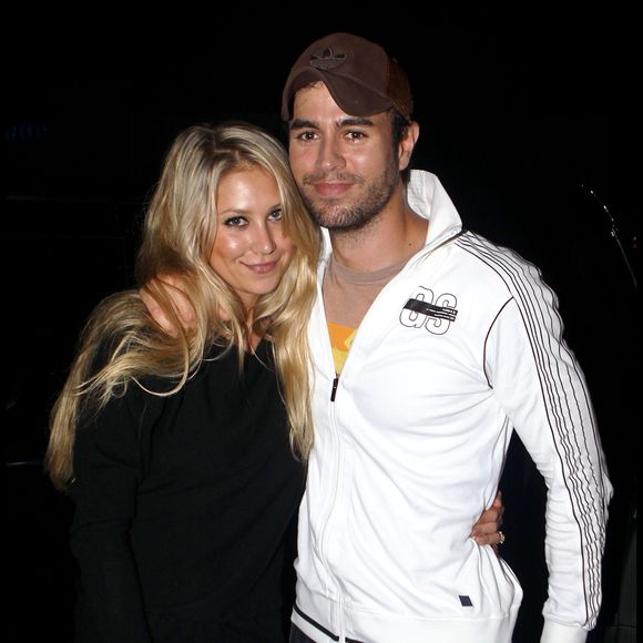 Anna Kournikova et Enrique Iglesias dans les rues de Miami, 2012.