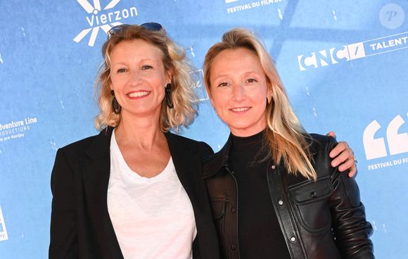 Alexandra Lamy et Audrey Lamy - Photocall de la première édition du Festival du Film de Demain au Ciné Lumière à Vierzon. Le 3 juin 2022
© Coadic Guirec / Bestimage