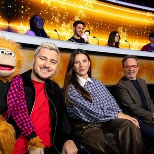 Exclusif - Camille Cerf, Bruno Solo, Jeff Panacloc lors de l'enregistrement de l'émission "100% Logique", présentée par C.Féraud et diffusée le 20 décembre 2025 sur France 2, à Saint Denis, France, le 25 novembre 2025. © Jeremy Melloul/Bestimage