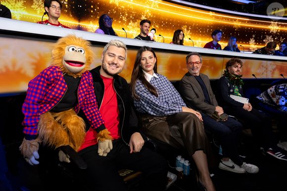 Exclusif - Camille Cerf, Bruno Solo, Jeff Panacloc lors de l'enregistrement de l'émission "100% Logique", présentée par C.Féraud et diffusée le 20 décembre 2025 sur France 2, à Saint Denis, France, le 25 novembre 2025. © Jeremy Melloul/Bestimage