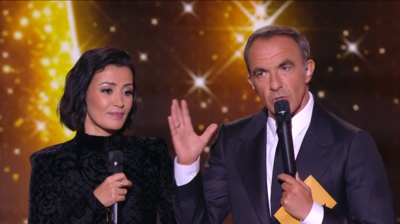 "C'est de plus en plus..." : Un nouvel élève quitte la Star Academy et perd ses moyens, Nikos Aliagas réagit comme il peut sur le plateau