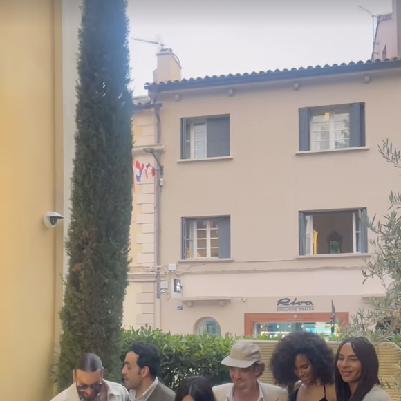 Une soirée à Saint-Tropez entourés de stars, dont SCH, Géraldine Nakache, Niels Schneider, Cindy Bruna et Olivier Rousteing