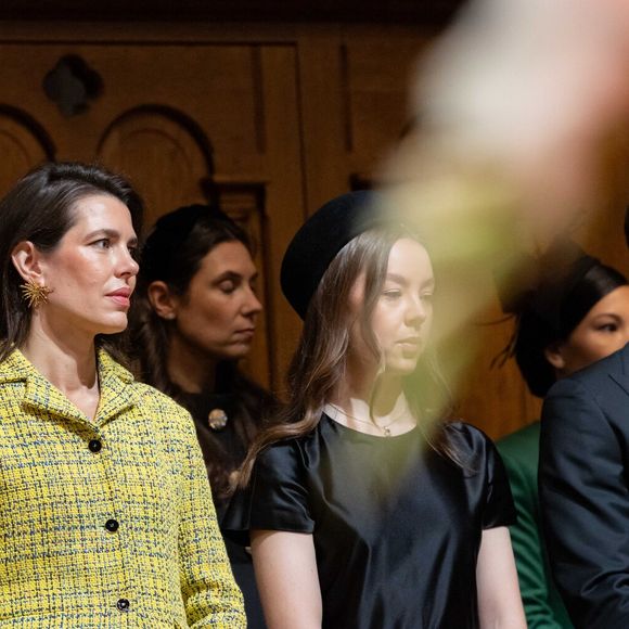 Beatrice Borromeo, Charlotte Casiraghi, la princesse Alexandra de Hanovre, Louis Ducruet lors de la messe en la cathédrale Notre-Dame-immaculée de Monaco le jour de la fête nationale à Monaco le 19 novembre 2025.

© Olivier Huitel / Pool Monaco / Bestimage