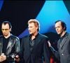 Pascal Obispo, Johnny Hallyday et Jean-Jacques Goldman aux Victoires de la Musique 1998 ©MAX COLIN / BESTIMAGE