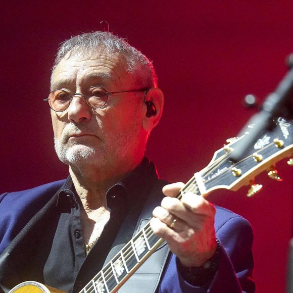Les tournée L'Héritage Goldman ont été montées dans ce but. 

Michael Jones lors du concert l'Héritage Goldman qui revisite les plus grandes chansons de Jean-Jacques Goldman à Lyon, le 03/03/24. Photo Sandrine Thesillat
