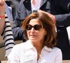 En effet, elle est en charge de la coordination des équipes de reportage, en particulier pour le JT de 13 heures, sur les thèmes de la gastronomie, de l’artisanat, de la musique et du spectacle. 

Gilles Bouleau et son épouse Elisabeth Tran-Bouleau dans les tribunes lors des Internationaux de France de tennis à Roland Garros le 28 mai 2022 à Paris, France. Photo by Laurent Zabulon/ABACAPRESS.COM
