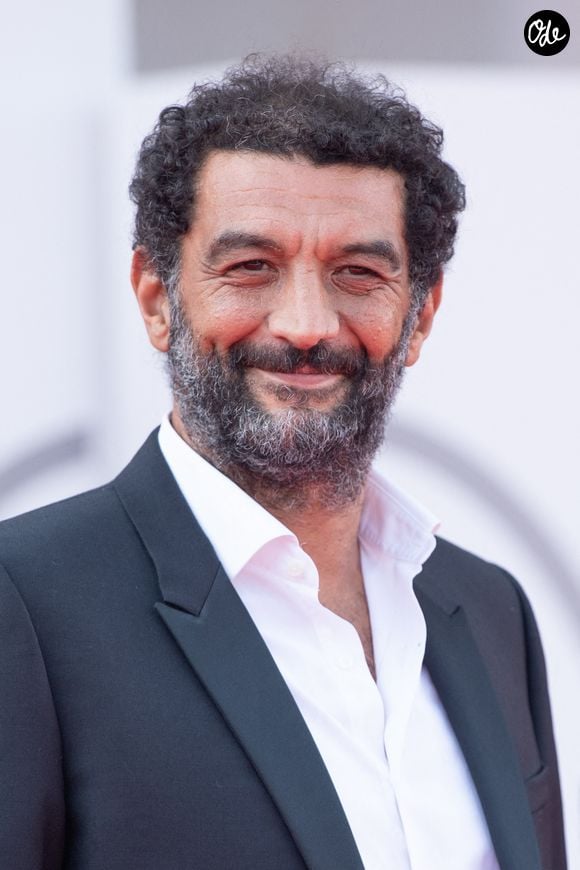 Ramzy Bedia lors de la première du film « D'Argent Et De Sang » dans le cadre du 80e Festival du film de Venise (Mostra), à Venise, en Italie, le 31 août 2023. Photo : Aurore Marechal/ABACAPRESS.COM