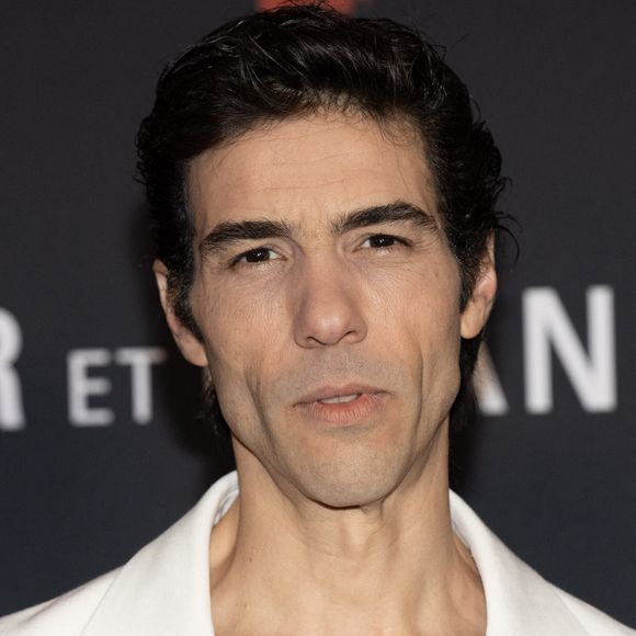 Tahar Rahim assiste à la première de Monsieur Aznavour au Grand Rex le 22 octobre 2024 à Paris, France. Photo par David NIVIERE/ABACAPRESS.COM