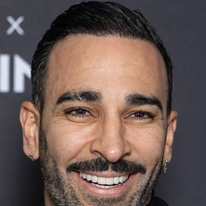 Comme il l'avait déjà confié en 2019, sa mère est "la queen" de sa vie. 

Adil Rami à Paris, France. Photo par Nasser Berzane/ABACAPRESS.COM