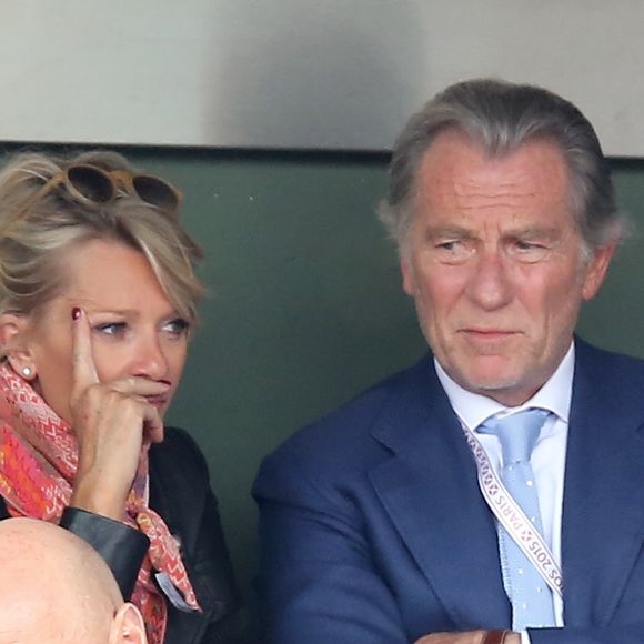 Sophie Davant et William Leymergie - People dans les tribunes des Internationaux de France de tennis de Roland Garros à Paris. Le 26 mai 2015 Gorassini / Jacovides / Bestimage