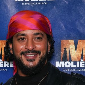 Slimane Nebchi assiste au photocall de 'Molière The Musical Show' au Palais des Sports, Dome de Paris le 16 novembre 2023 à Paris, France. Photo by Nasser Berzane/ABACAPRESS.COM