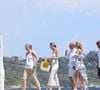Tous les enfants ont donc profité ensemble

Charles de Bourbon des Deux-Siciles, Camilla de Bourbon des Deux-Siciles et leurs filles les princesses Maria Carolina et Maria Chiara sont allés déjeuner avec le prince Laurent de Belgique et ses enfants les princes Aymeric et Nicolas et la princesse Louise de Belgique au club 55 à Saint-Tropez le 3 aout 2025. Agence / Bestimage