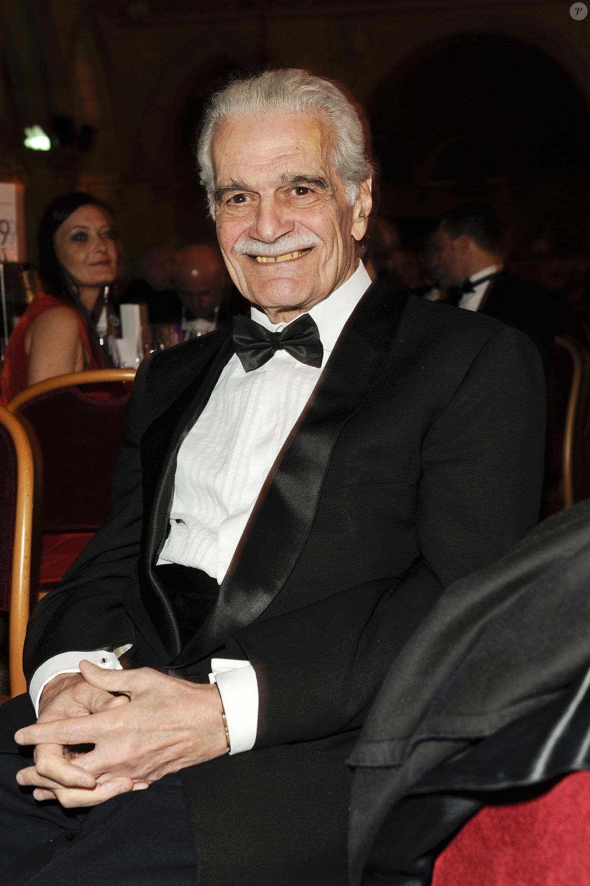 Vidéo : Cette actrice française se confie sur sa discrète romance de 30 ans  avec Omar Sharif, jamais officialisée : "Il ne voulait pas avoir de  responsabilité..." - Purepeople