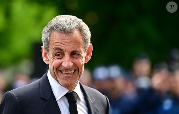 Le Ministre d'État, ministre de l'Intérieur, et l'ancien président de la République Nicolas Sarkozy lors d'une cérémonie en l'hommage à Aurélie Fouquet, la policière municipale de 26 ans avait été tuée lors de l'attaque d'un fourgon blindé le 20 mai 2010, à Villiers-sur-Marne (en banlieue parisienne), Val-de-Marne, France, le 20 mai 2025. © Christian Liewg/Bestimage