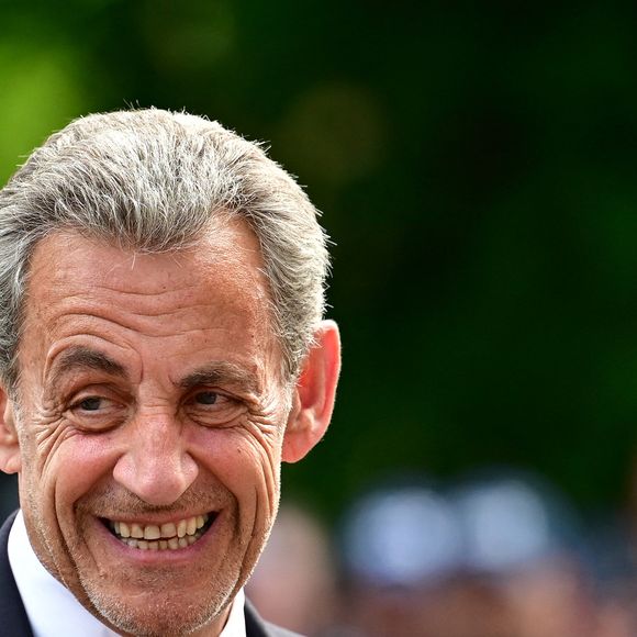 Le Ministre d'État, ministre de l'Intérieur, et l'ancien président de la République Nicolas Sarkozy lors d'une cérémonie en l'hommage à Aurélie Fouquet, la policière municipale de 26 ans avait été tuée lors de l'attaque d'un fourgon blindé le 20 mai 2010, à Villiers-sur-Marne (en banlieue parisienne), Val-de-Marne, France, le 20 mai 2025. © Christian Liewg/Bestimage