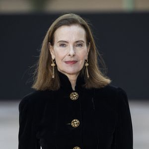 Victime d'une grave chute dans sa demeure italienne il y a treize ans, Carole Bouquet souffre encore de lourdes séquelles.

Carole Bouquet au photocall du défilé Chanel Mode Féminine Prêt-À-Porter Automne/Hiver lors de la Fashion Week de Paris (PFW) au Grand Palais, à Paris. 

© Olivier Borde/Bestimage