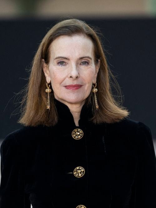 “J’ai essayé en vain tout ce qu’il existe” : 13 ans après cet événement dans sa maison de Pantelleria, Carole Bouquet ne trouve toujours pas de remède