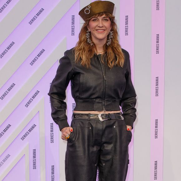 Daphné Bürki au photocall de la cérémonie de clôture du festival Series Mania à Lille le 28 mars 2025. © Stéphane Vansteenkiste / Bestimage